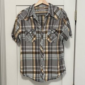 Arizona Jean Company Gray Plaid Short Sleeve Button-Down Shirt